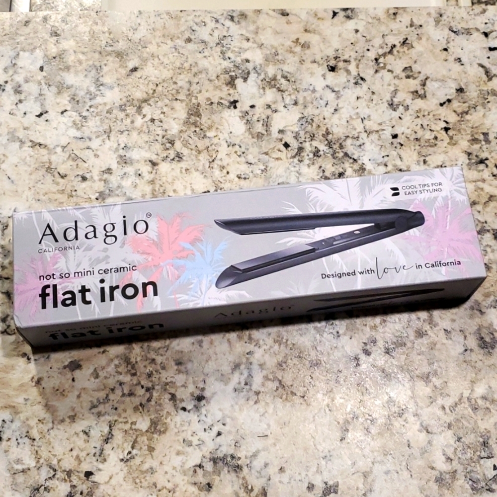 Adagio California Not So Mini Ceramic Flat Iron